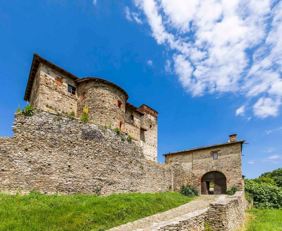 Agriturismo Famiglia Al Castello Di Bagnolo Bagnolo Piemonte Экстерьер фото