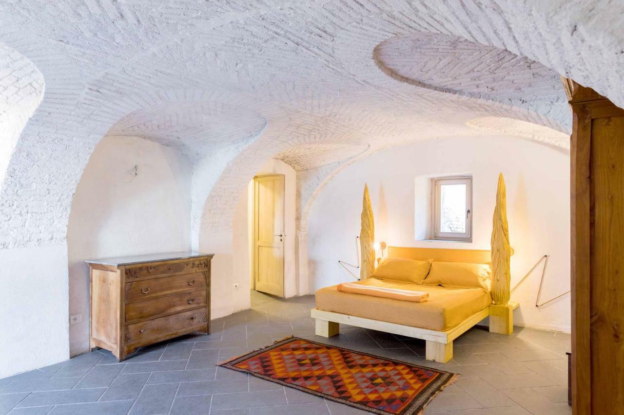 Agriturismo Famiglia Al Castello Di Bagnolo Bagnolo Piemonte Экстерьер фото
